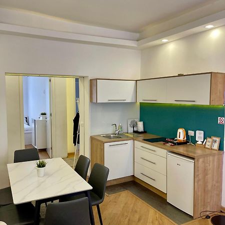 Relax Exclusive Apartment Free Public Parking Sarajevo Bagian luar foto
