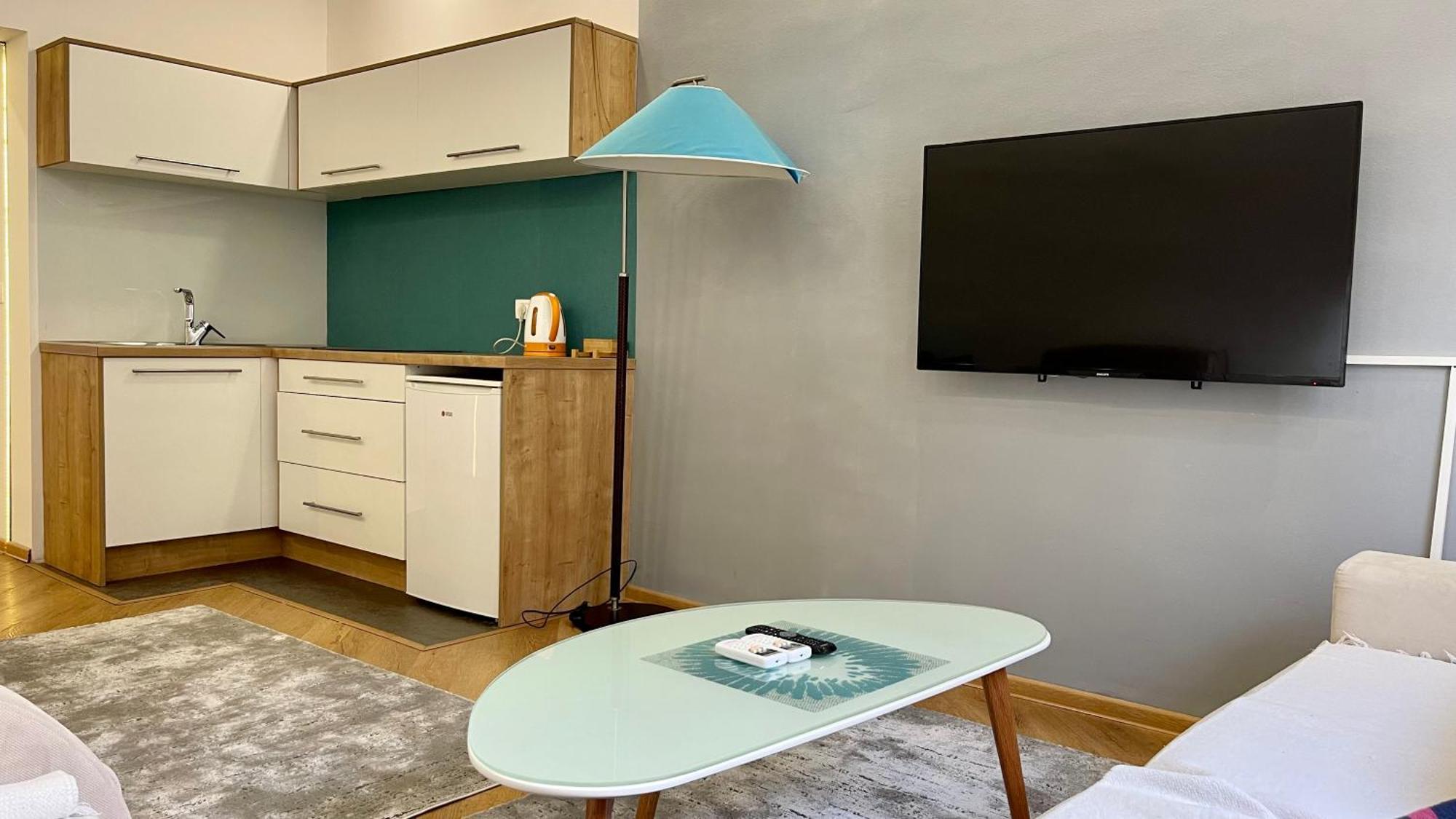 Relax Exclusive Apartment Free Public Parking Sarajevo Bagian luar foto